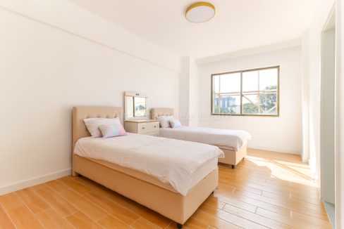 Alphagate West Peak Web Version 4 Bedroom 17